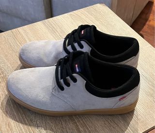 Zapatillas skater Globe beige/marrón