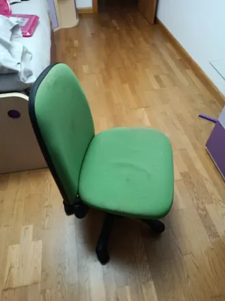 Silla de oficina verde