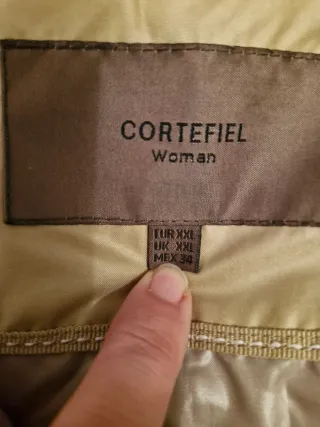 Chaqueta acolchada beige mujer Cortefiel talla XXL