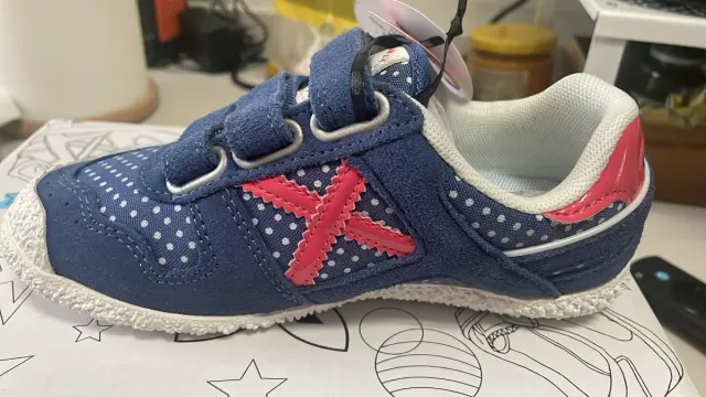 Sneakers Munich Ragazza Taglia 29