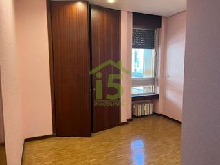 Piso en venta en Centro Ciudad en León