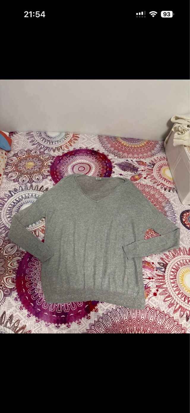 Camisa plateada brillante