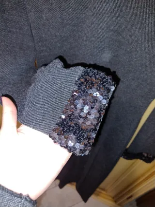 Vestito grigio con paillettes taglia M