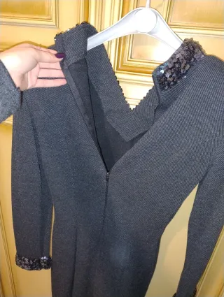 Vestito grigio con paillettes taglia M