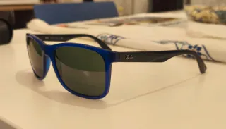 Occhiali da sole Ray-Ban RB 4232 blu