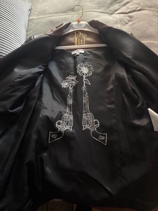 Americana Udoit Piel Nueva