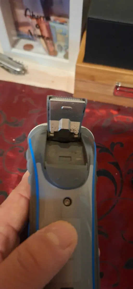 Máquina de afeitar Philips gris y azul