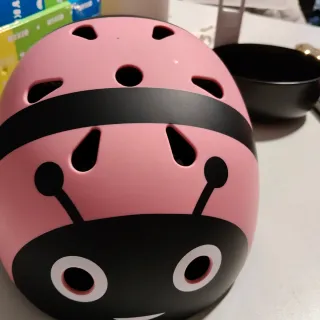 Patines HIKid casco,manillas ,rodillero De codo