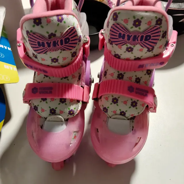 Patines HIKid casco,manillas ,rodillero De codo