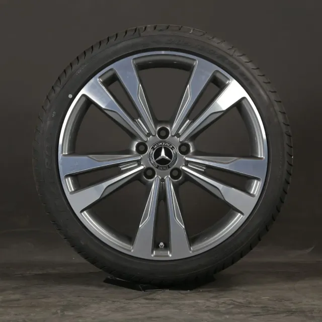 Llantas Mercedes-Benz 19 doble medida