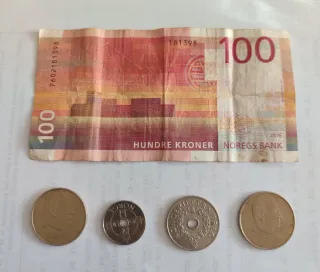 Colección de Monedas y Billetes Noruegos