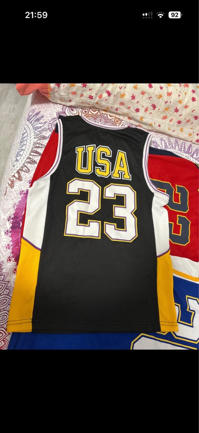 3 Camisetas Baloncesto (Negra, Roja, Azul)