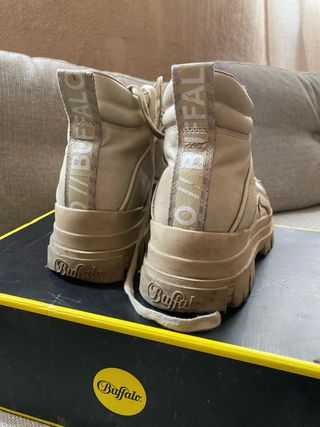 Botas Buffalo Beige