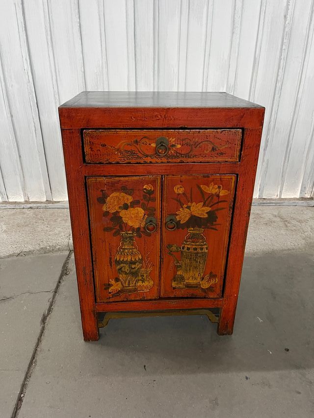 Tavolino decorativo in stile orientale