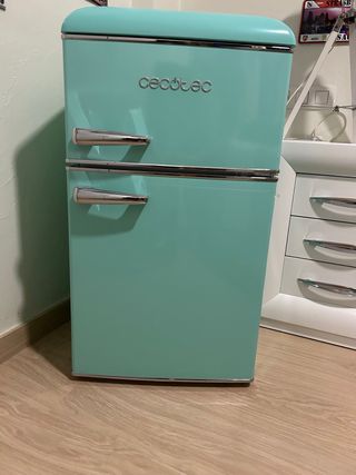 Mini frigorifero Cecotec 2 porte retrò con congelatore