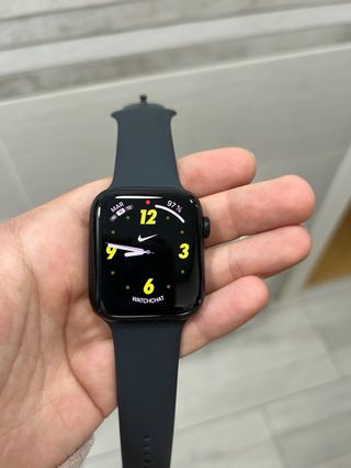 Apple Watch SE (Gen 2) 44mm GPS  color Medianoche