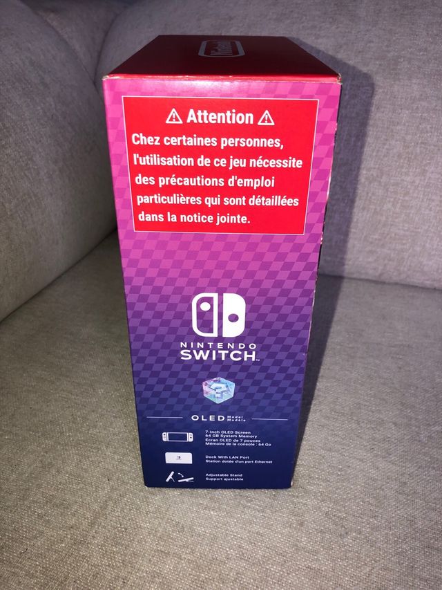 Nintendo Switch OLED Blanca + Mario Kart 8