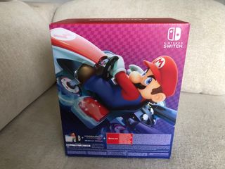 Nintendo Switch OLED Blanca + Mario Kart 8