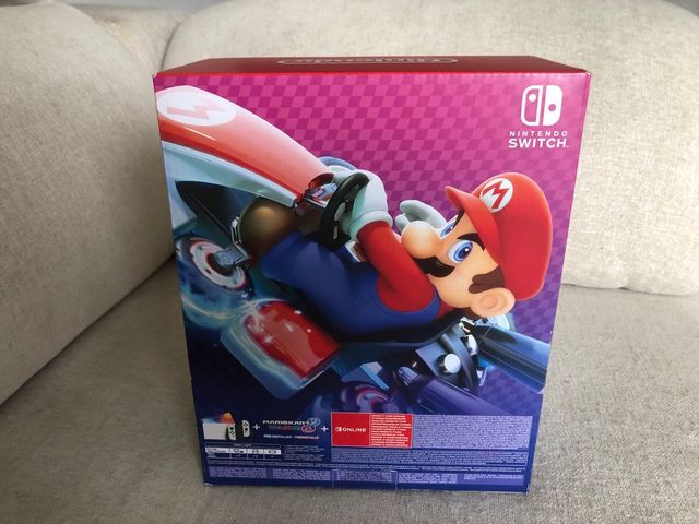 Nintendo Switch OLED Blanca + Mario Kart 8