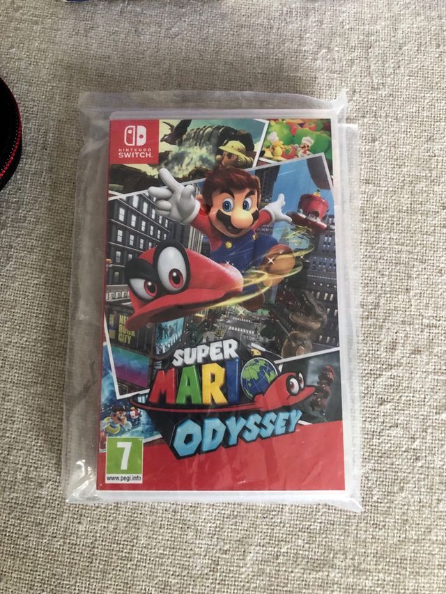 Nintendo Switch OLED Blanca + Mario Kart 8