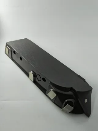 Panel bandeja maletero izquierdo Ford Fiesta MK1