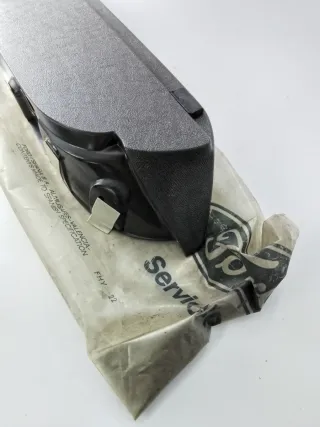 Panel bandeja maletero izquierdo Ford Fiesta MK1