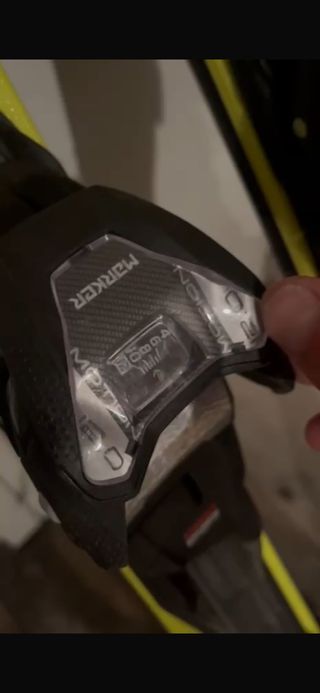 Volkl Racetiger SC 165cm 2025