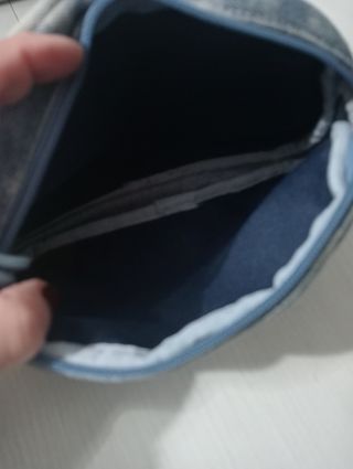 Pochette Camomilla jeans con fiori rosa