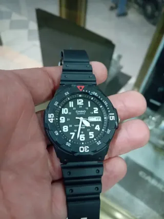 CASIO DEPORTIVO CALENDARIO, SUMERGIBLE A 100M,