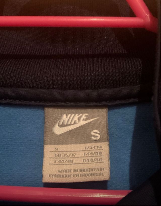 Sudadera Nike Azul y Negra