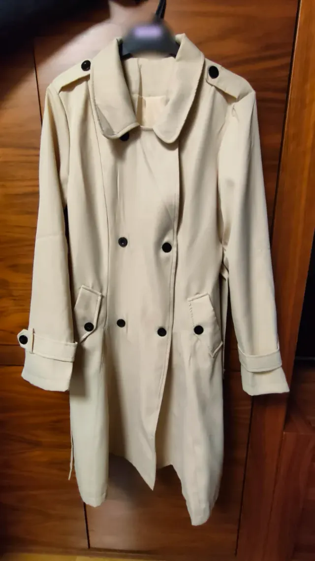 Gabardina larga beige talla M