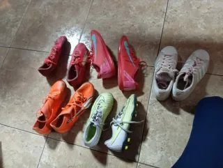 Zapatillas Deportivas Varias Tallas