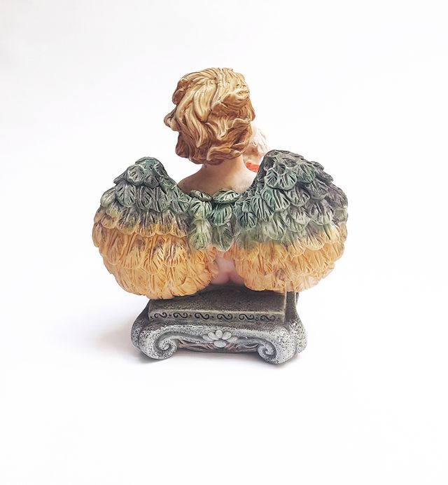 Estatueta Anjinho com Pomba Branca