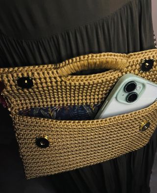 Borsa intrecciata oro con manico e catena