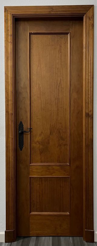 Puertas de pino rústica