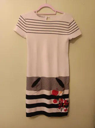 Vestido punto Desigual rayas y flores