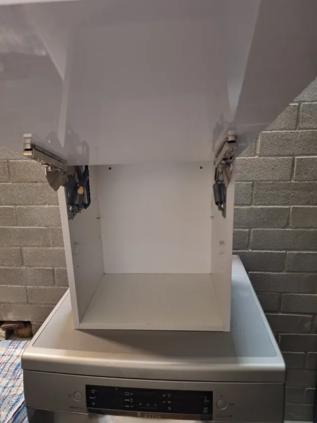 2 Armarios puertas abatibles