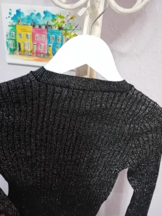 Top Bershka brillante negro talla S