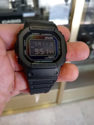 CASIO G-SHOCK DW-5600RW-1ER/ black friday