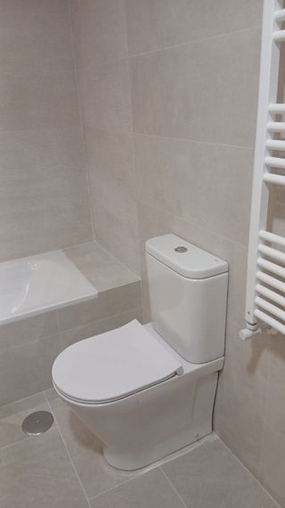 Servicios de Fontanería y Albañilería en General