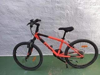 Bicicleta B'TWIN Rockrider 24 pulgadas