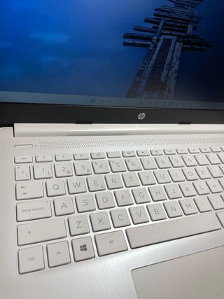 Portátil HP 14 2024