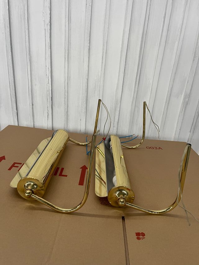 Applicazioni murali dorate