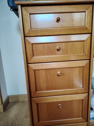 Cama nido de madera color miel