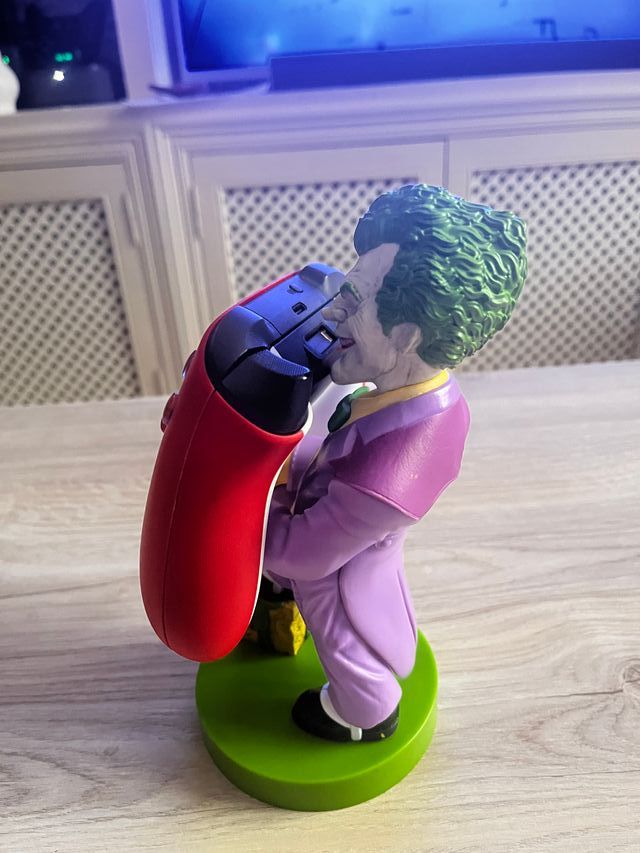 Soporte Joker para mando o móvil