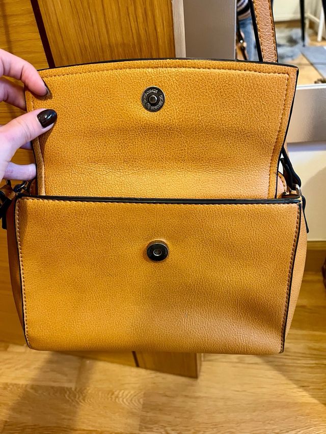 Bolso Paco Martínez mostaza