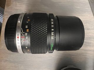 Olympus OM10 Cámara Analógica + Accesorios