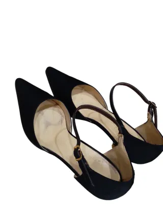 Zapatos elegantes de tacón