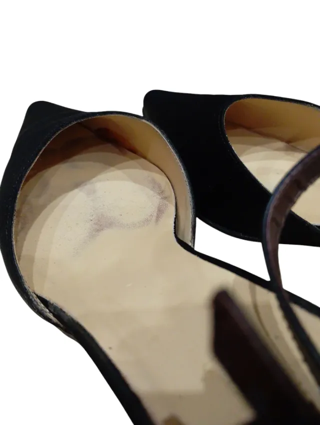 Zapatos elegantes de tacón