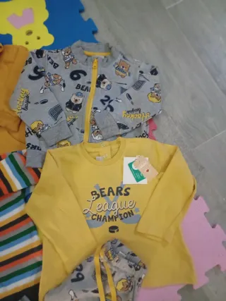 Set bimbo 18-24 mesi Chicco